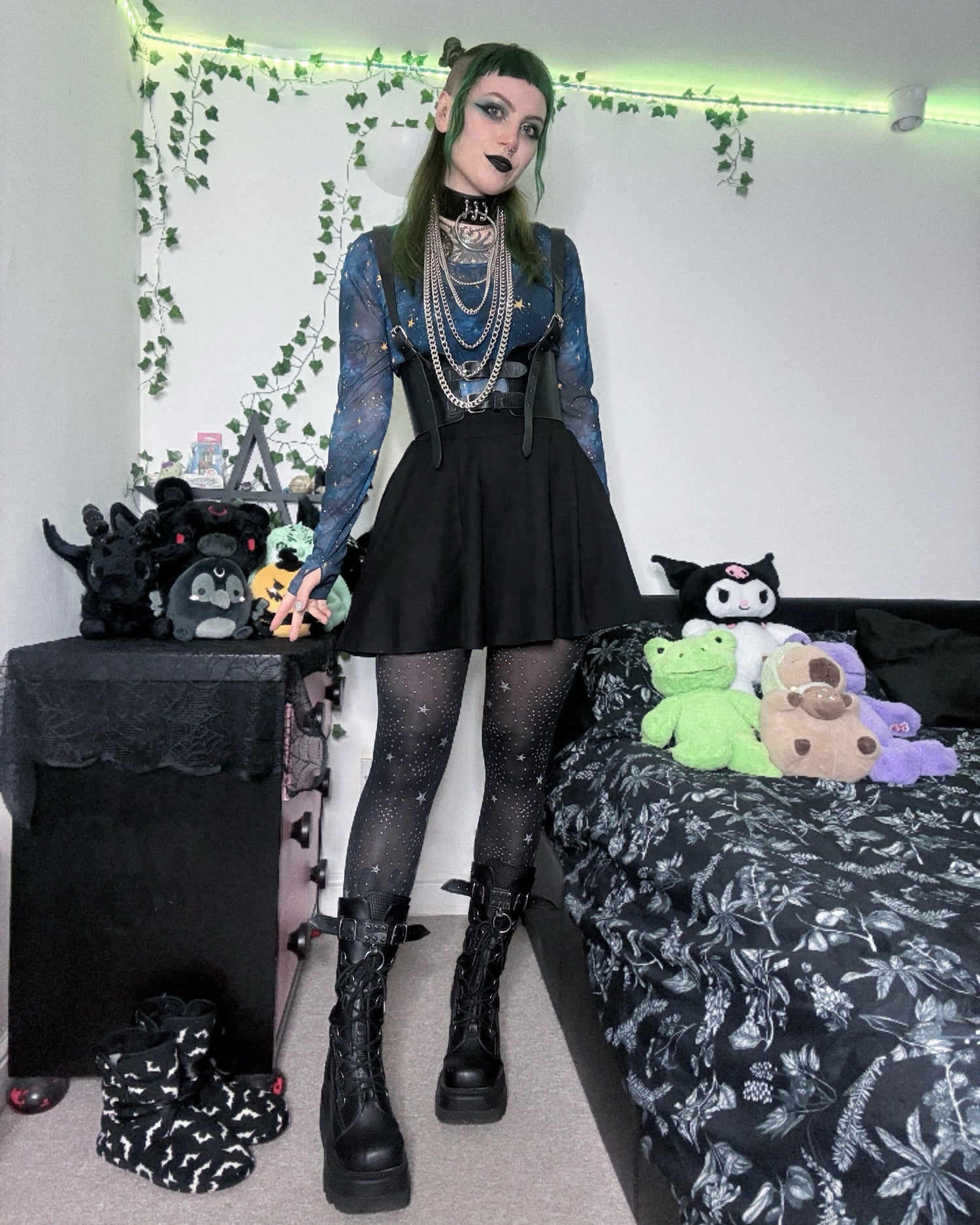 Jupe mini-évasée - Noir (V2)