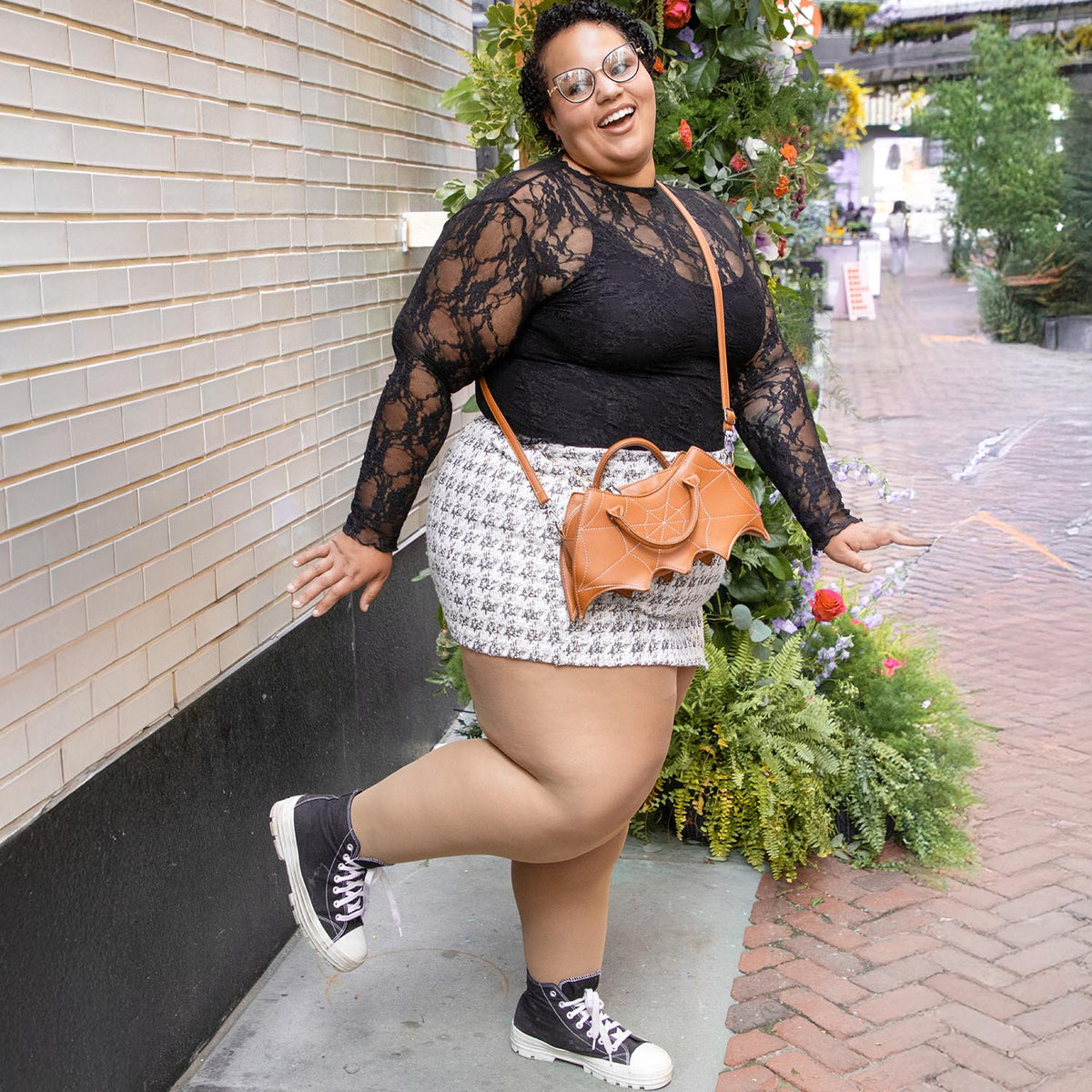 Keshia - Size G