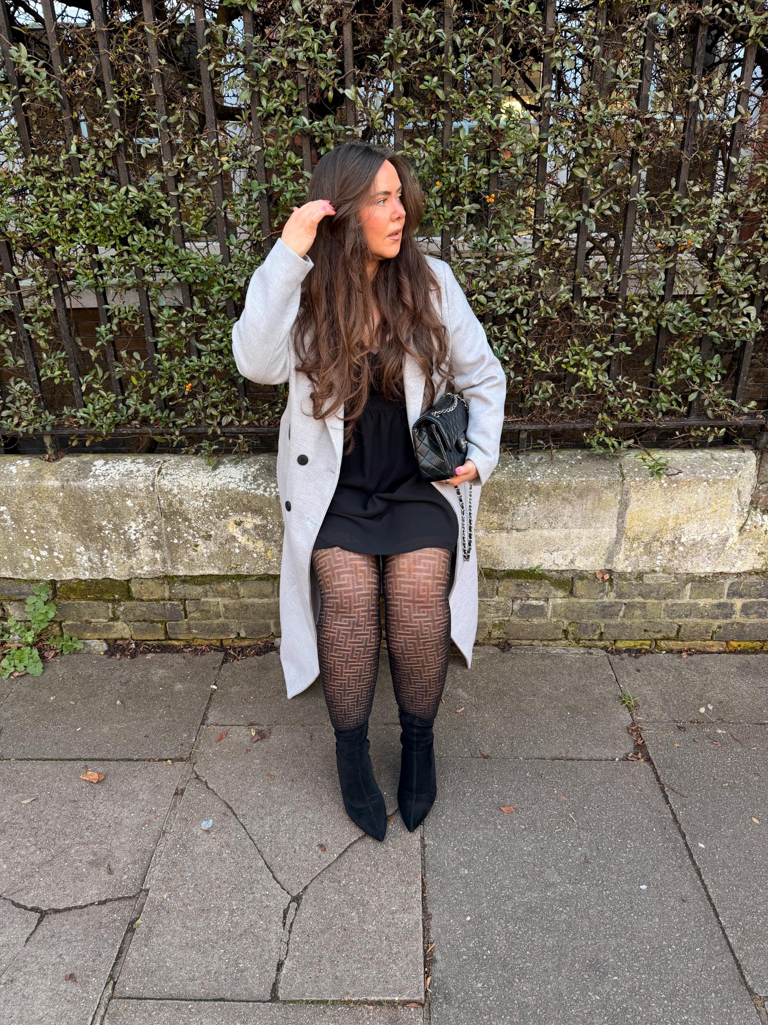 Fishnet Tights - Traditional in Black