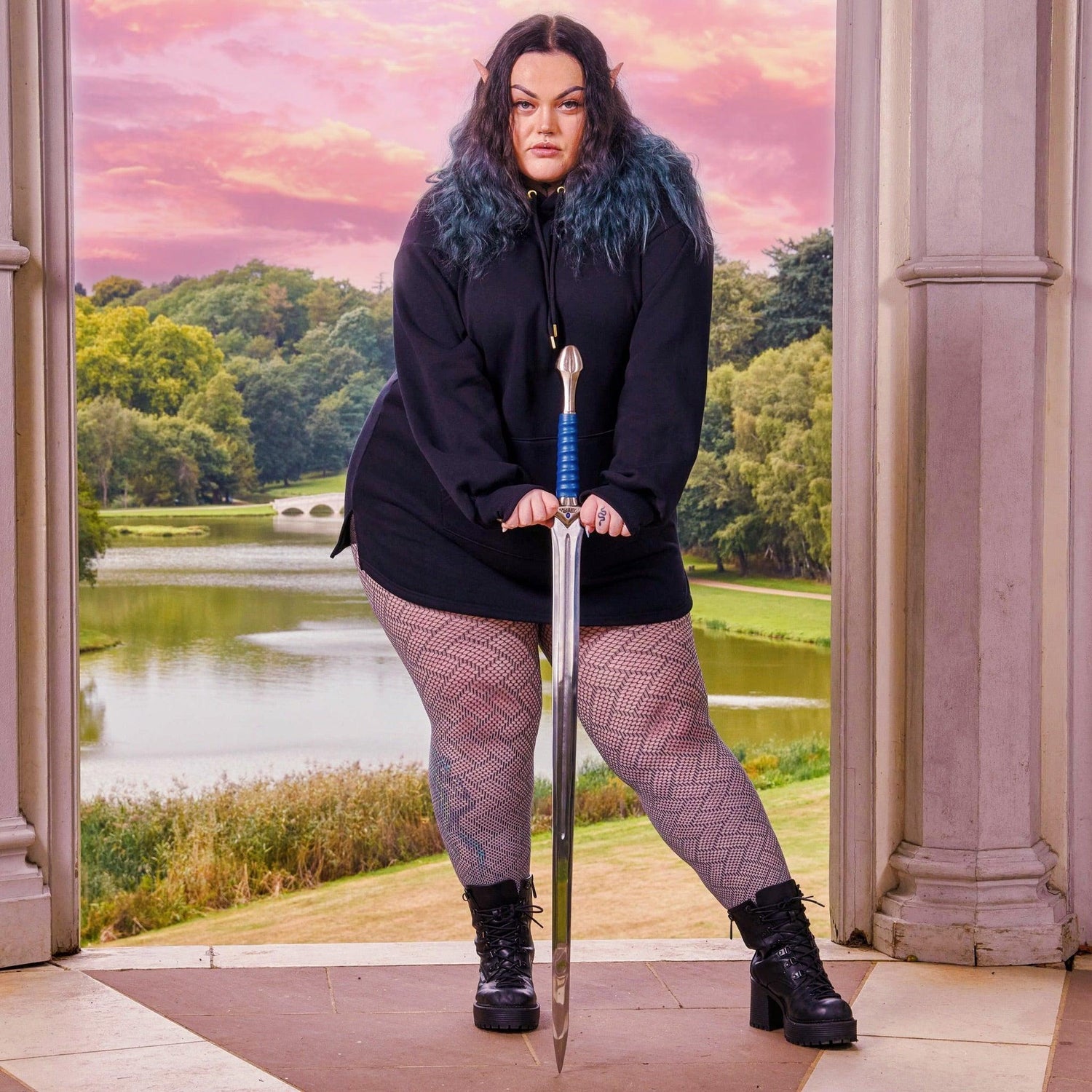 Sudadera con capucha ACOTAR de algodón orgánico - High Lady