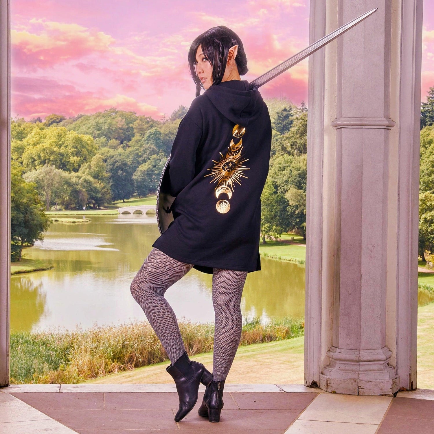 Sweat à capuche ACOTAR en coton biologique - High Lady