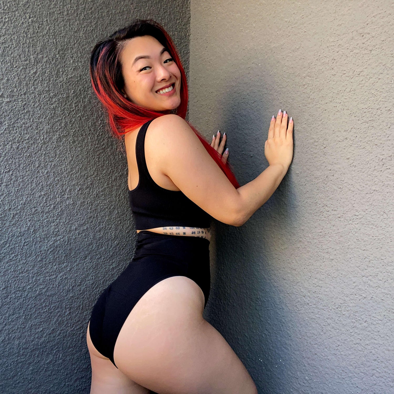 Braguitas de algodón orgánico de pierna alta - Negro