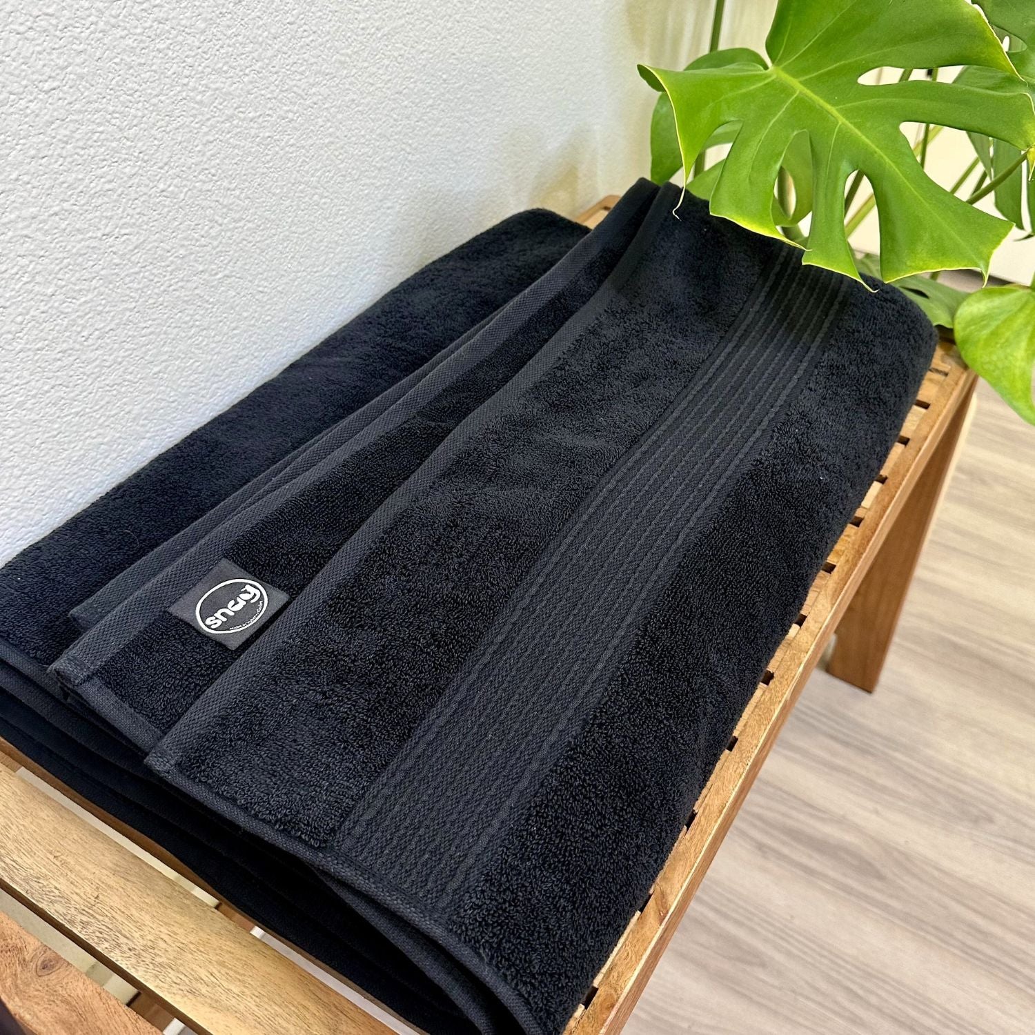 Big Softee Towel - Black