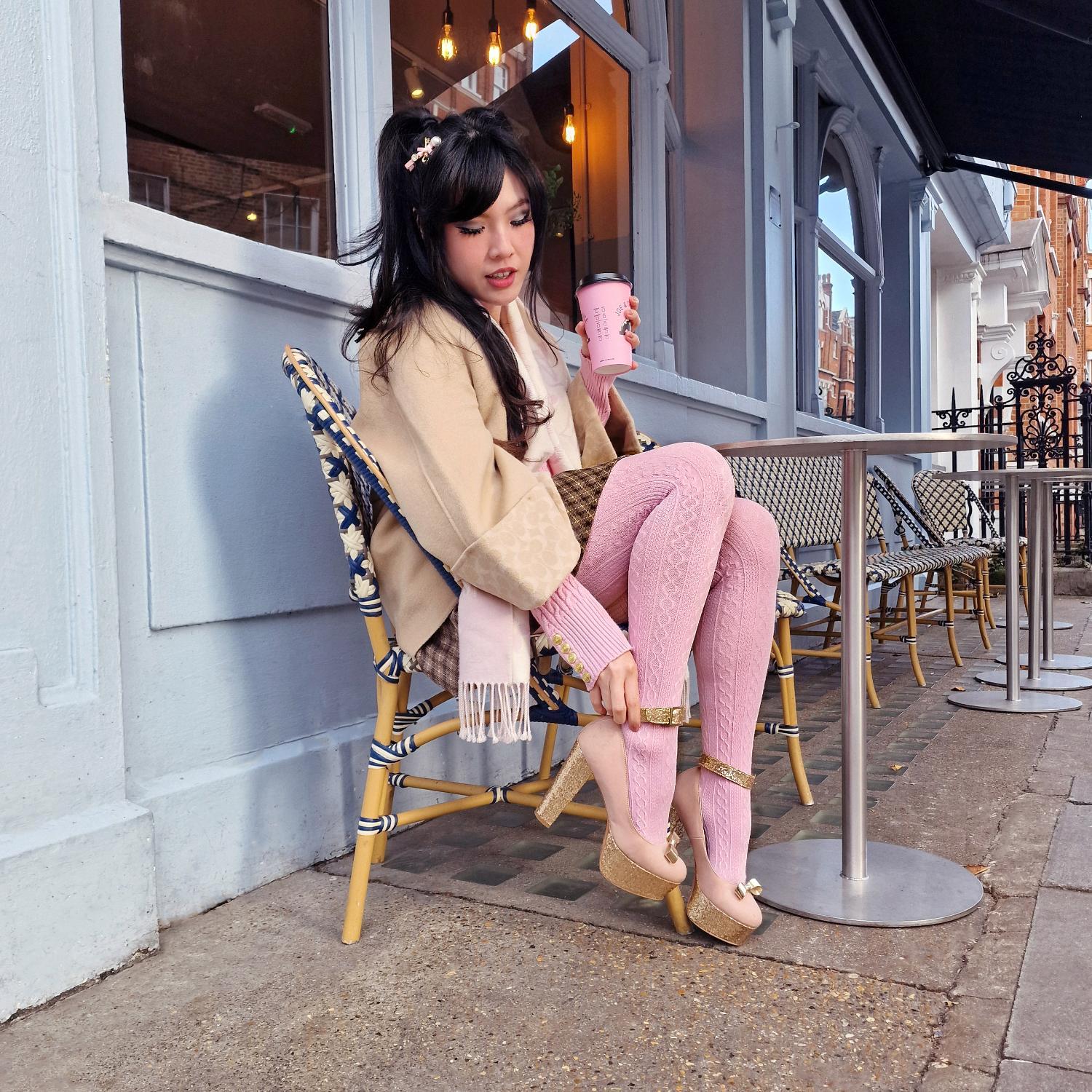 Grannies Cable Knit Wool Tights V2 - Piglet