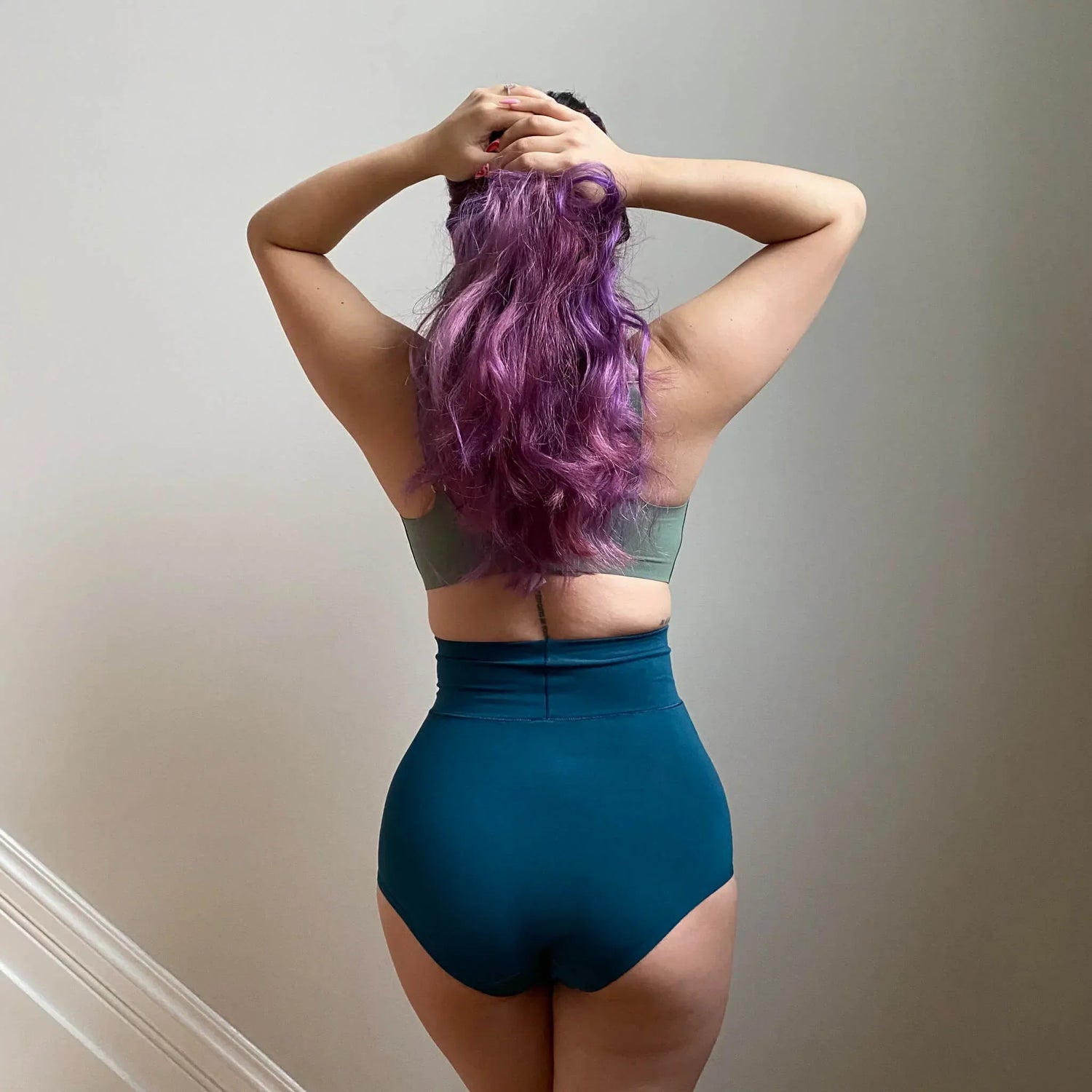 Super High Waist Knickers - Aurora