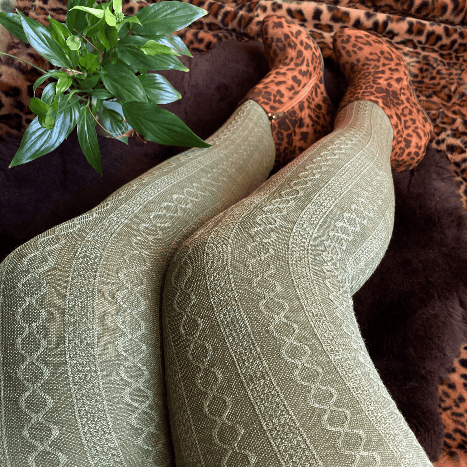 Grannies Merino Wool Tights - Peace